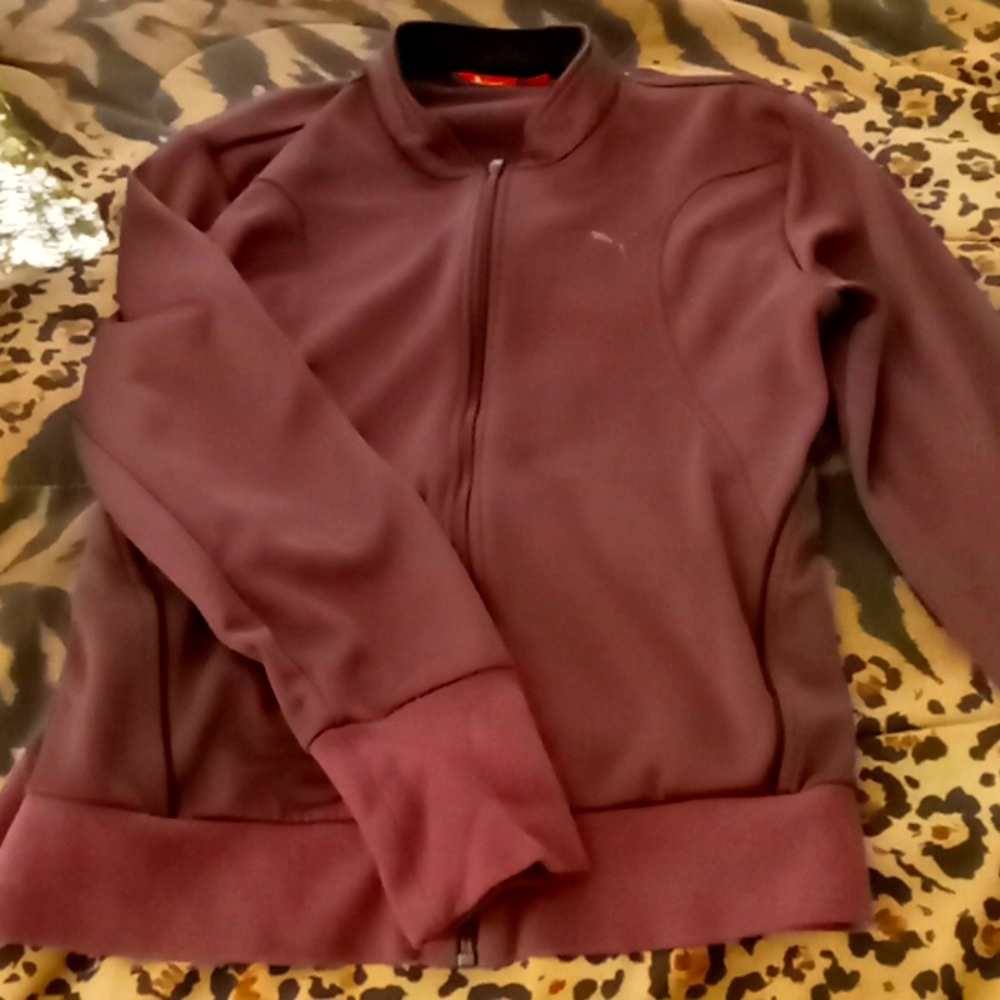 Zip up puma sheer back